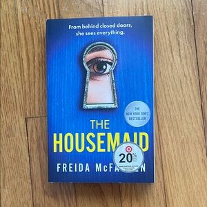 Freida McFadden: The Housemaid *Excellent Condition*